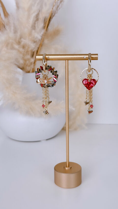 Auskari ar kuloniem Spāre un Sirds