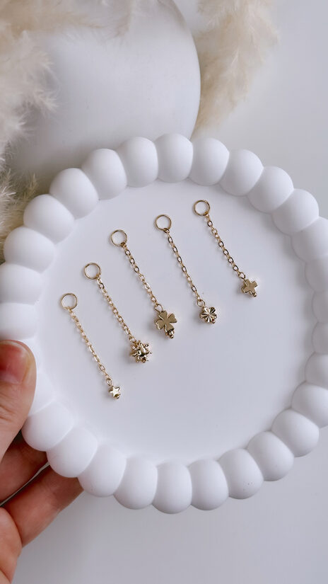 Kuloni ar ķēdīti dažāda veida 1