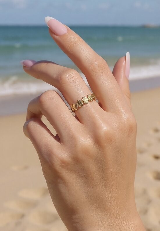 Gliemežvāku gredzens (regulējama izmēra)