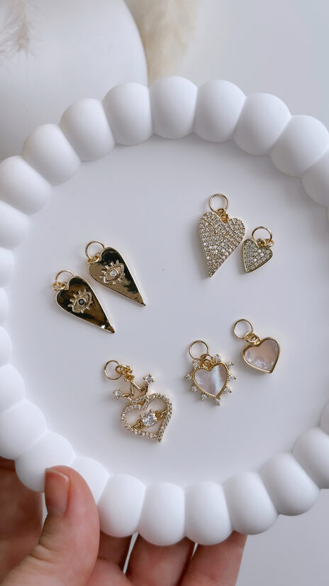 Sirds kuloni 2 (dažāda veida)