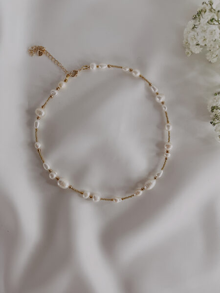 Čokeris ar Dabīgajām saldūdens pērlēm Baltām